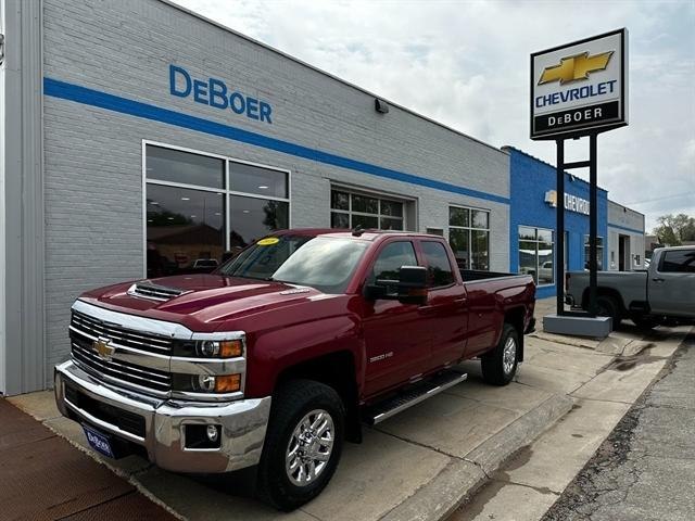 Used 2018 Chevrolet Silverado 3500HD LT with VIN 1GC5KZCY1JZ196162 for sale in Edgerton, Minnesota